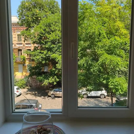 Apartment Dark In Odessa
